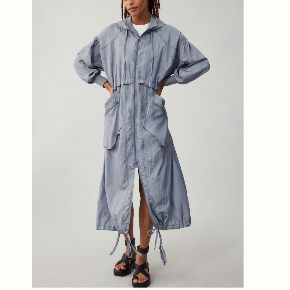 Anthropologie lightweight drawstring jacket - Picture 3 of 8